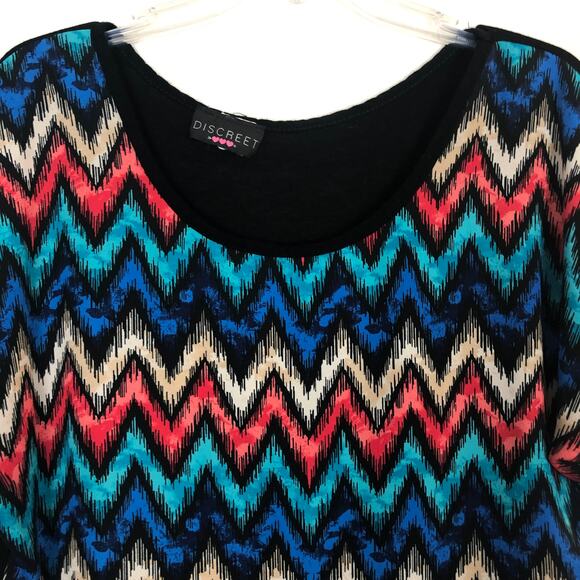 Discreet Multicolor Y2K Chevron Top Juniors Large Artsy Minimalist Dressy Flowy - Picture 4 of 11